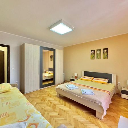 Apartments Hmd Budva Exterior photo