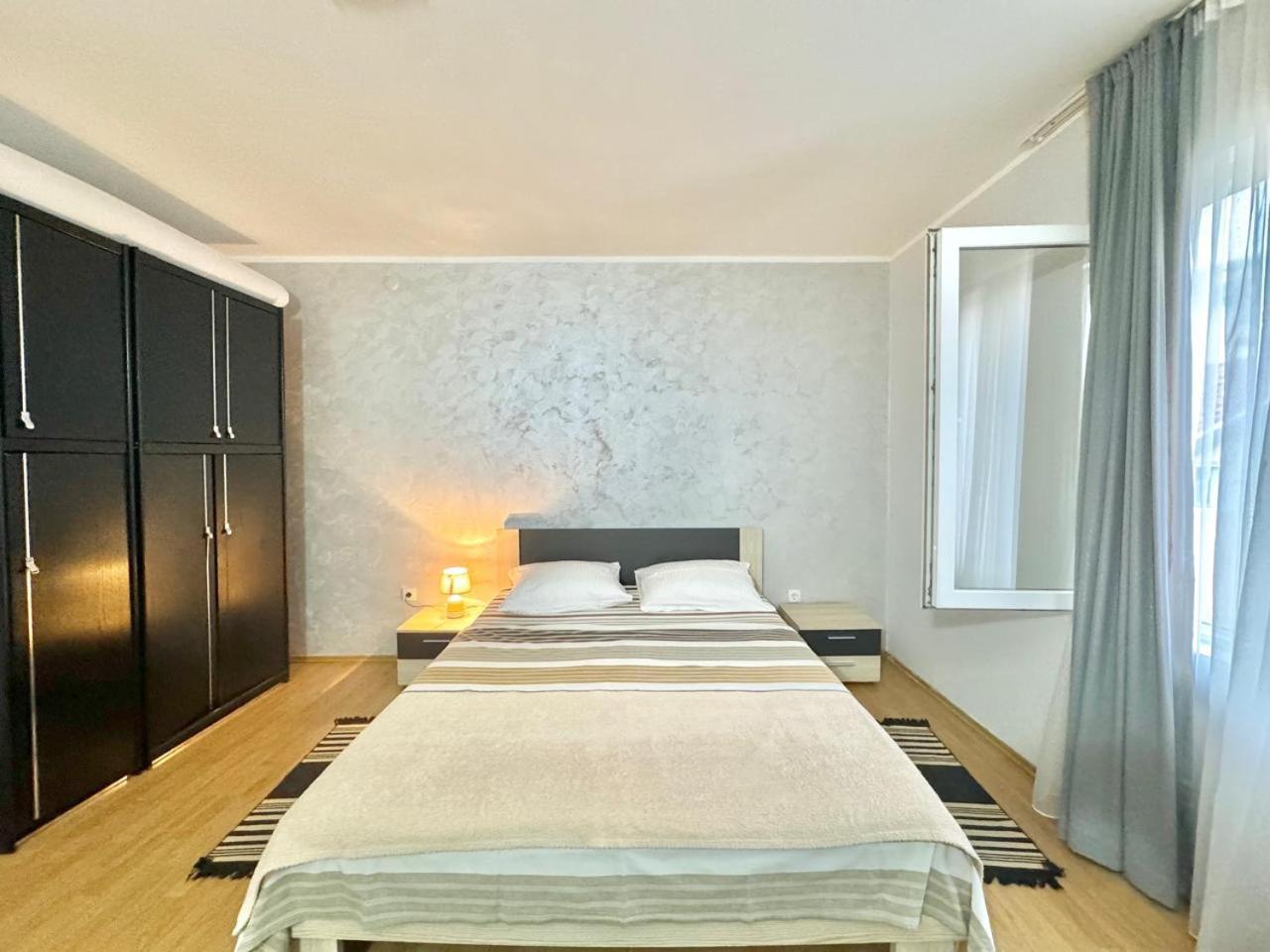 Apartments Hmd Budva Exterior photo