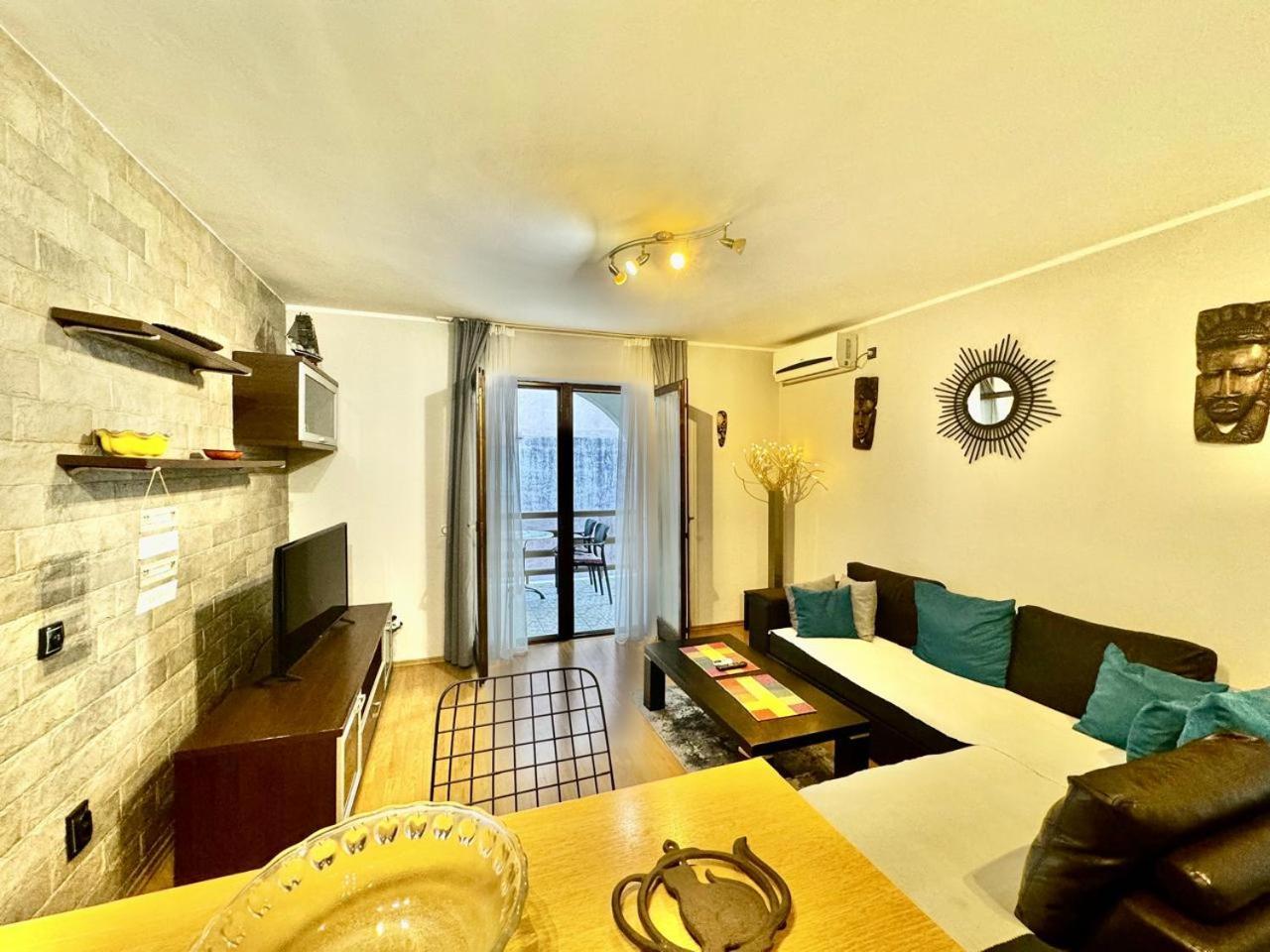 Apartments Hmd Budva Exterior photo