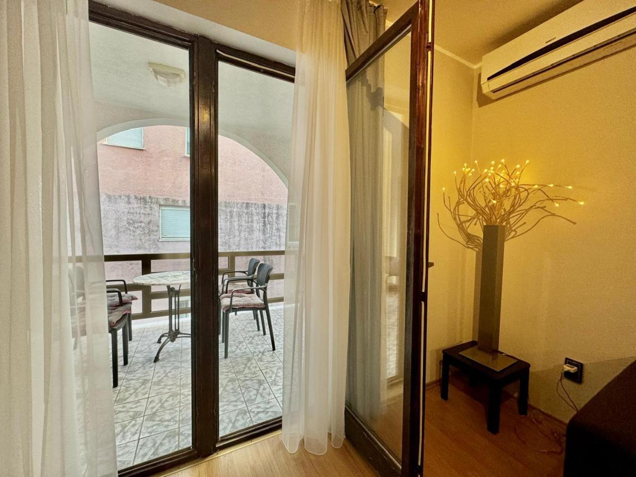 Apartments Hmd Budva Exterior photo