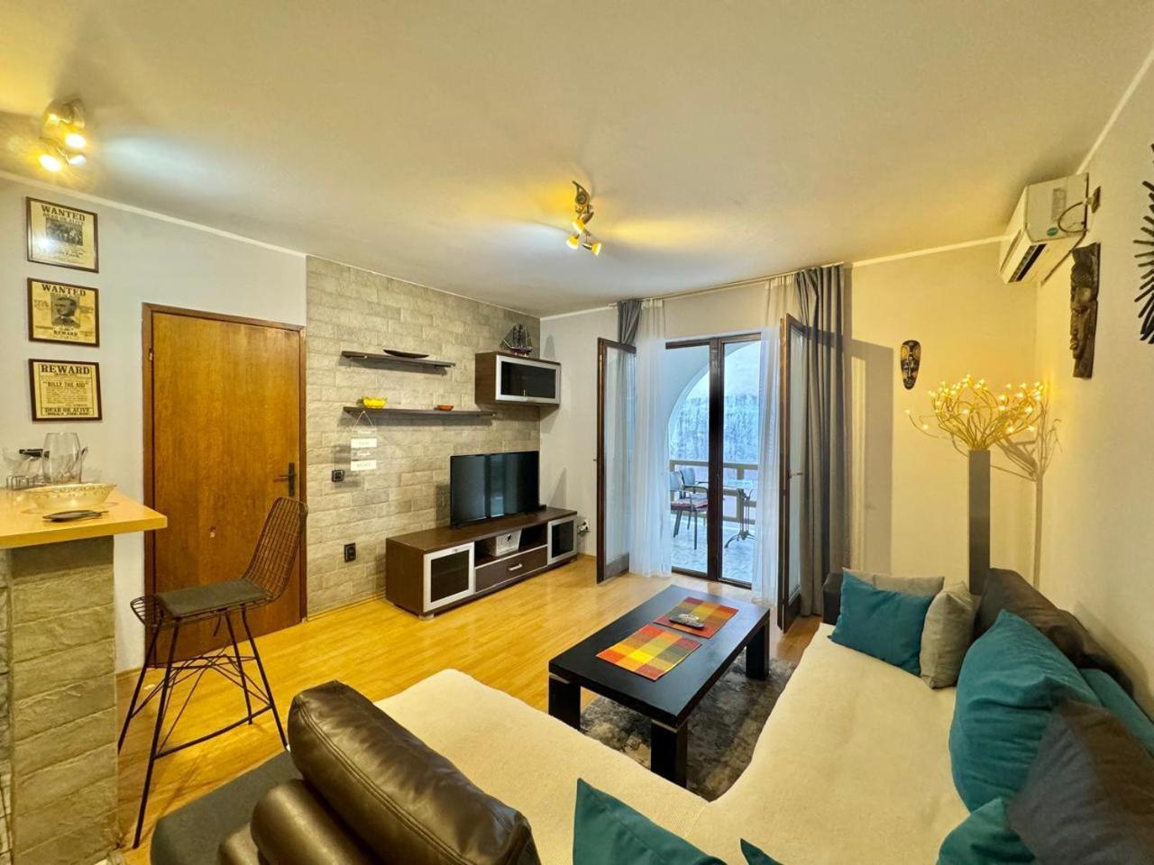 Apartments Hmd Budva Exterior photo